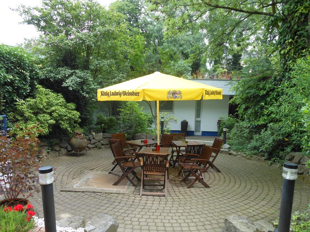 Garden Bilk Hafen Hotel Дюселдорф Екстериор снимка